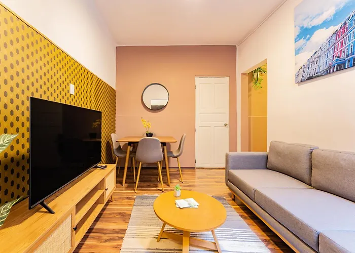 Santa Ma La Ribera Lofts By Vh