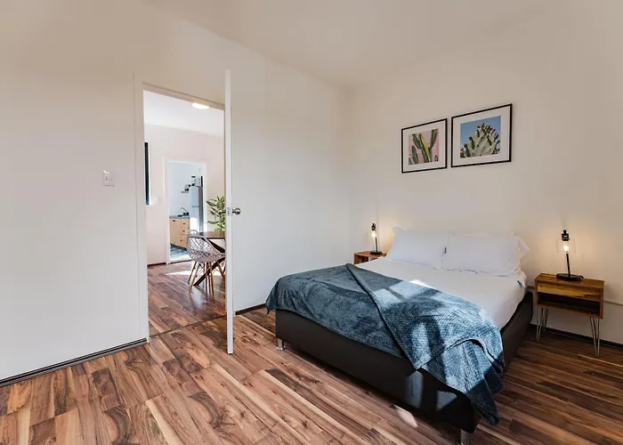 Santa Ma La Ribera Lofts By Vh